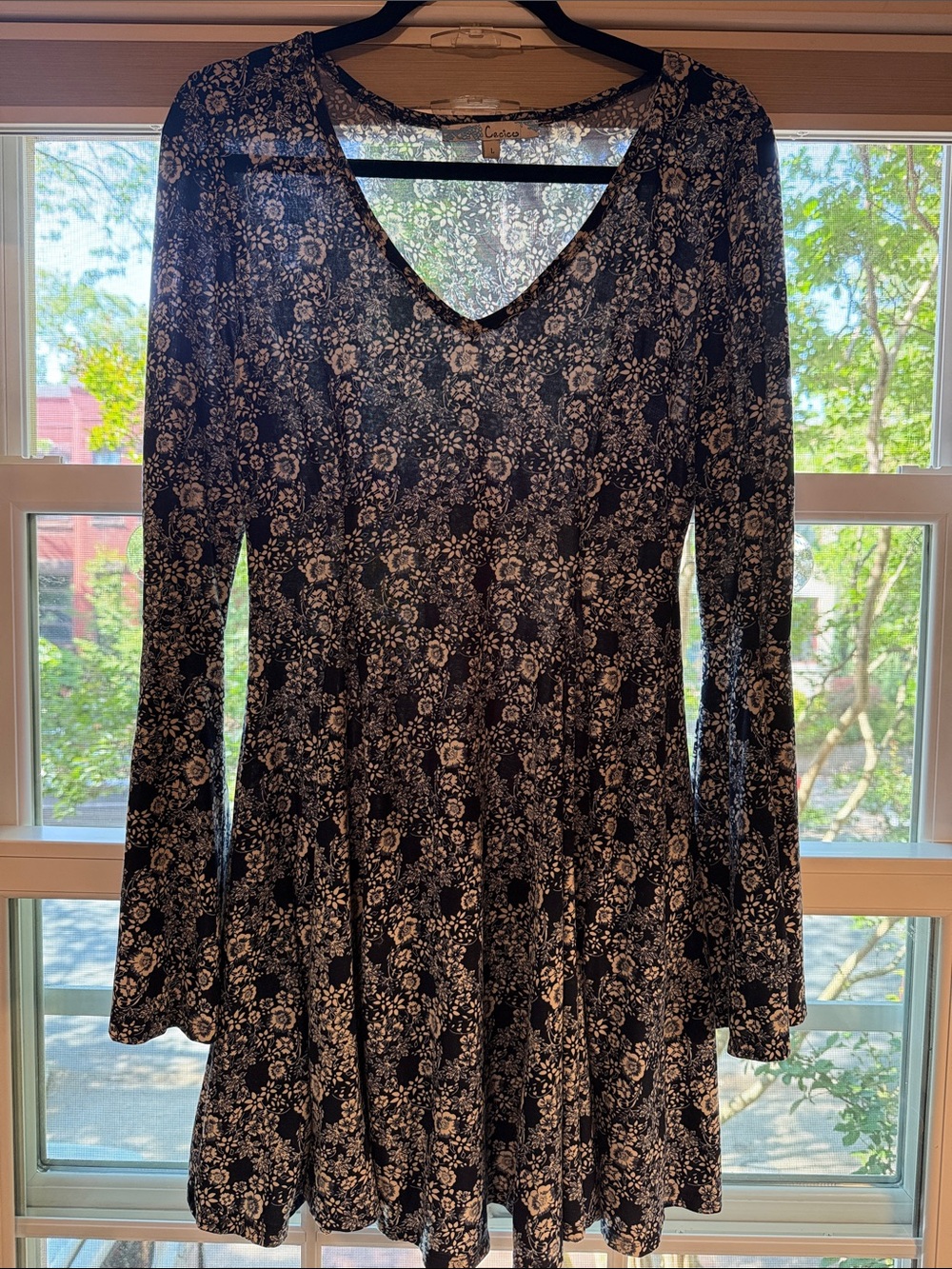 Cecico Black Floral V-Neck Long Sleeve Skater Dress